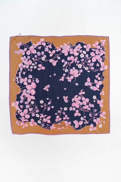 Leonardo Paris Silk Scarf