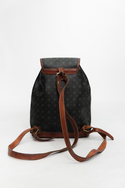 Pollini Monogram Backpack | Vintage Pollini Leather Monogram  display picture 2