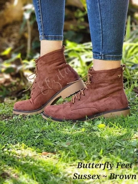Butterfly Feet - Sussex - Brown (Size 5, 7, 8 )