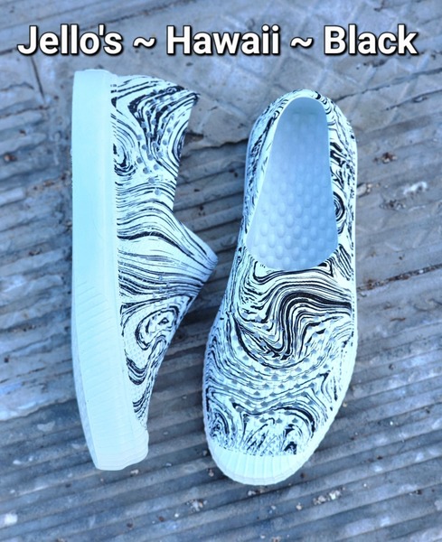 Jellos ~ Hawaii ~ Black (Sizes 4,5,6,7,8)