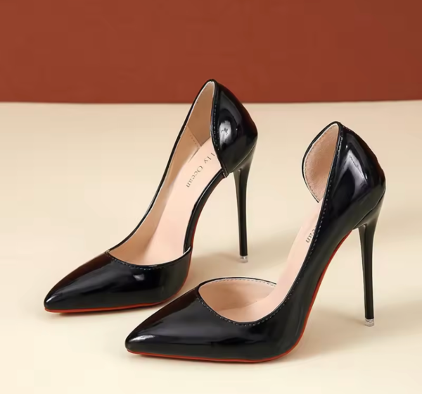 Noir Signature Stiletto
