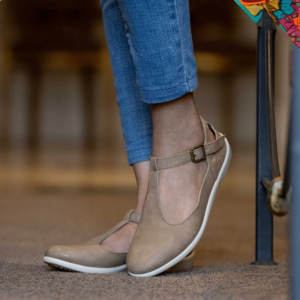 Pierre Cardin - Suzy - Dark Beige (Sizes  4, 5, 6 )