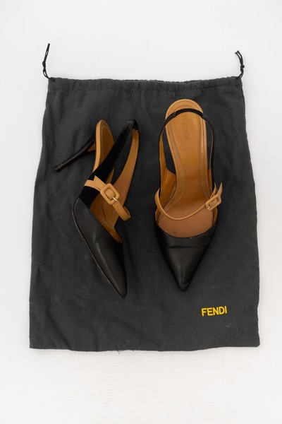 FENDI Pre-Owned Leather Two Tone Slingback Heels Black