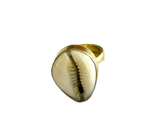 Seashell ring