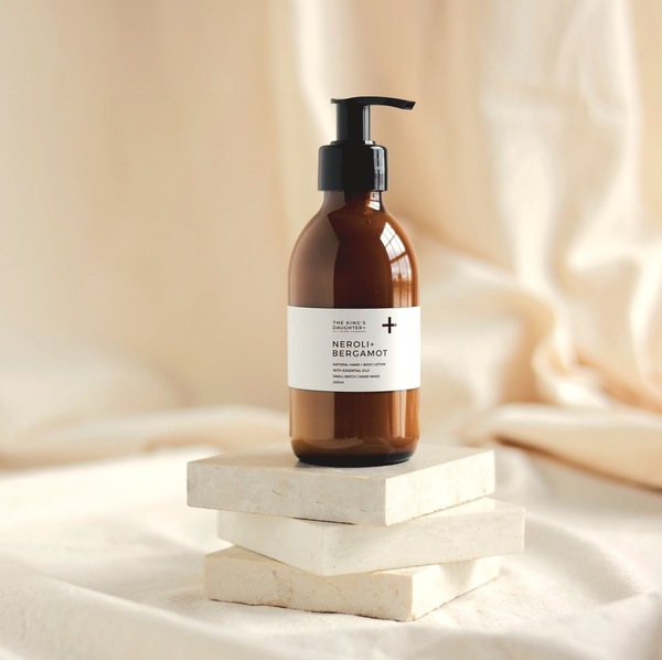 HAND & BODY WASH