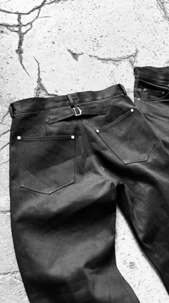 ADJUSTED DARK DENIM
