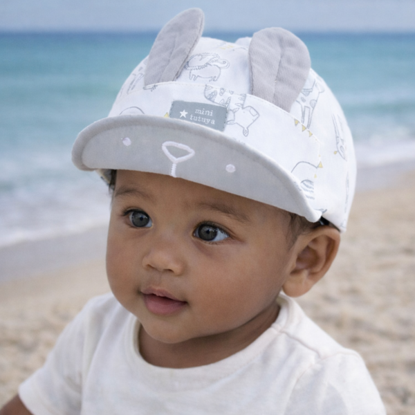 Baby sun hat with ears