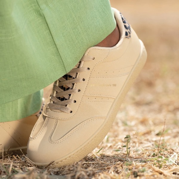 Pierre Cardin ~ Retro ~ Beige (Sizes 3, 4, 5, 6, 7, 8)